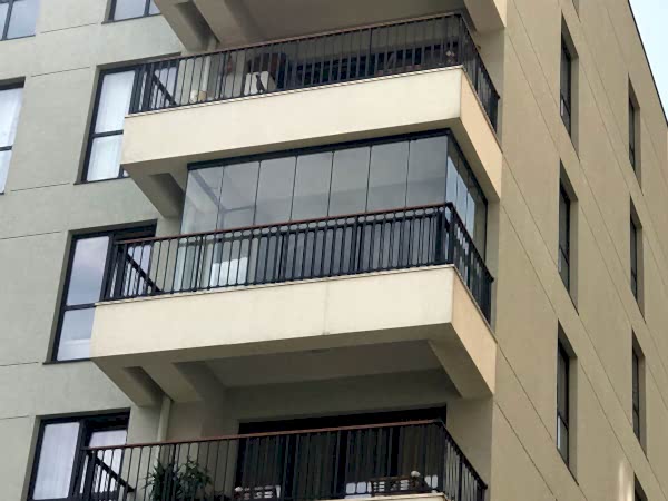 Antrasit gri Aydos Sitesi S blok Cam Balkon Dış Görünüm
