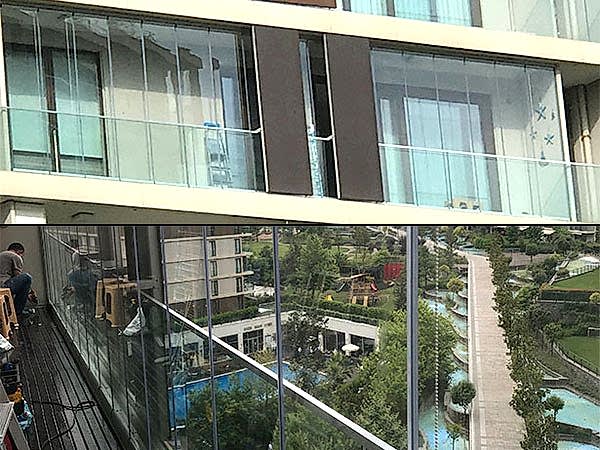 Boy`dan Cam Balkon